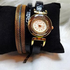 Elegant Gold and Black Women's Watch Set